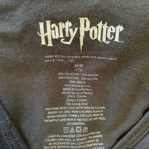 Harry Potter Official Platform 9 3/4 Red & Black Baseball Shirt Medium - Picture 3 of 4